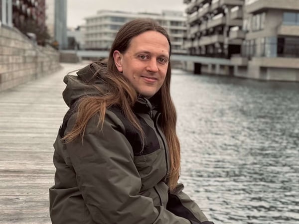 As a cloud expert, Andreas ensures solid foundations in the cloud