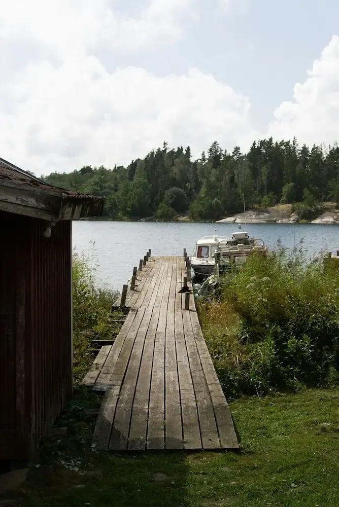 Sweden 2 - remedy-K-sNFVs4sLU-unsplash