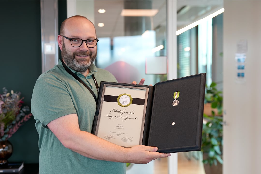 Bjarne Brokke tildelt Medaljen for lang og tro tjeneste