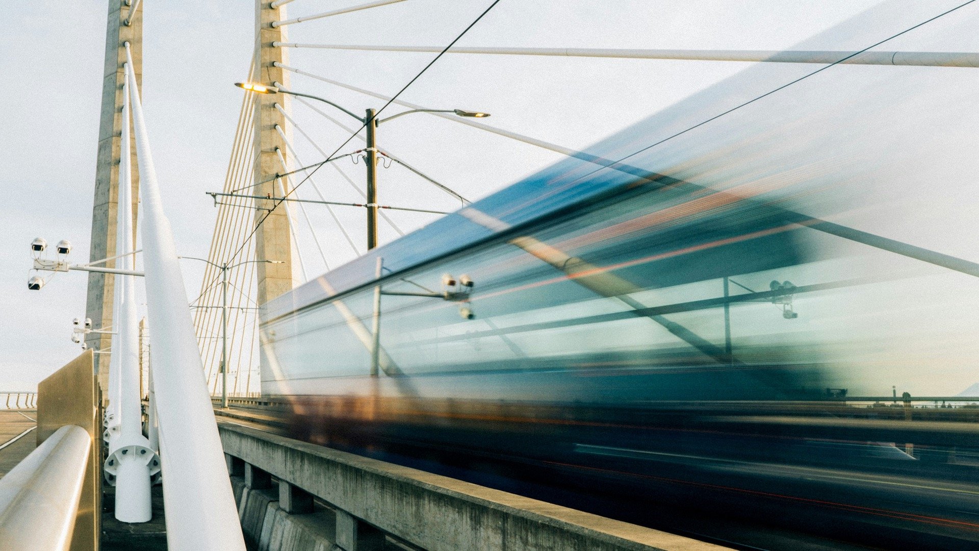 Train_going_past_on_bridge_TWO_00032