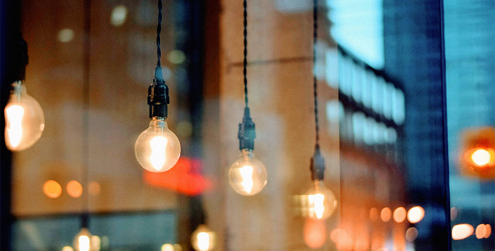 pexels-punttim-240225-1